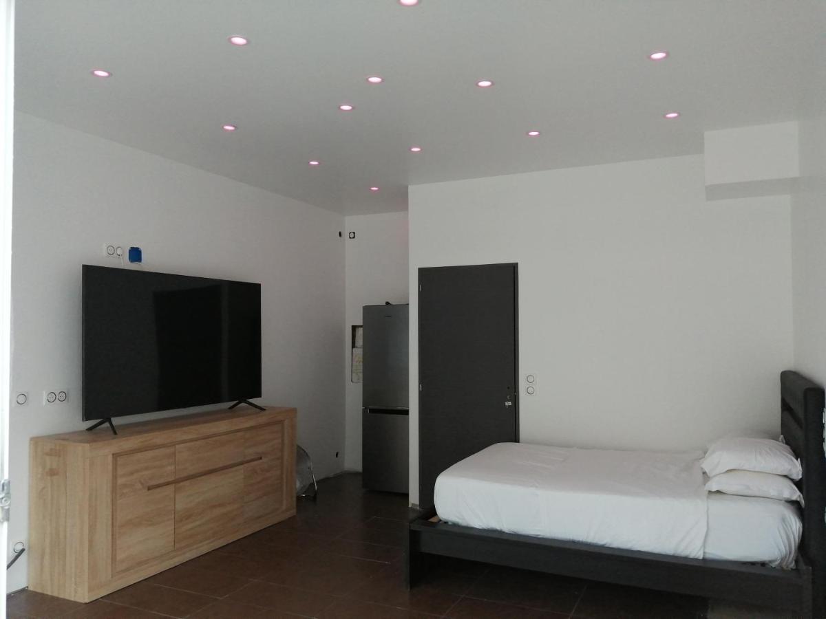 Love 3 Agde Exterior foto
